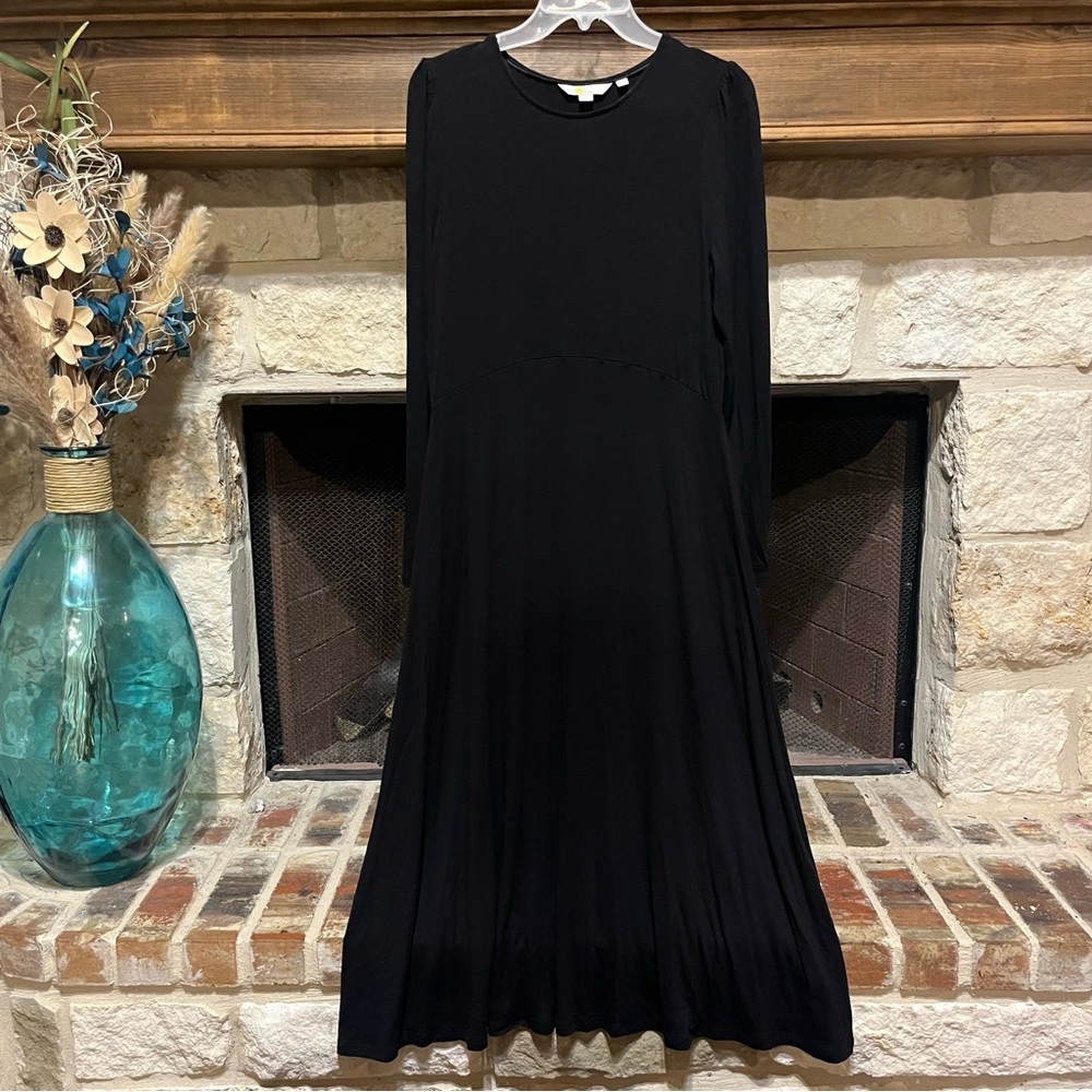 Boden Minimalist Black Jersey knit long sleeve midi dress Size 6 / M